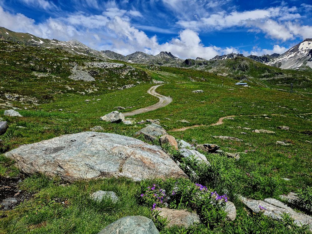 1.%20Bei%20der%20Bella%20tola%20H%C3%BCtte 1.%20Bei%20der%20Bella%20tola%20H%C3%BCtte